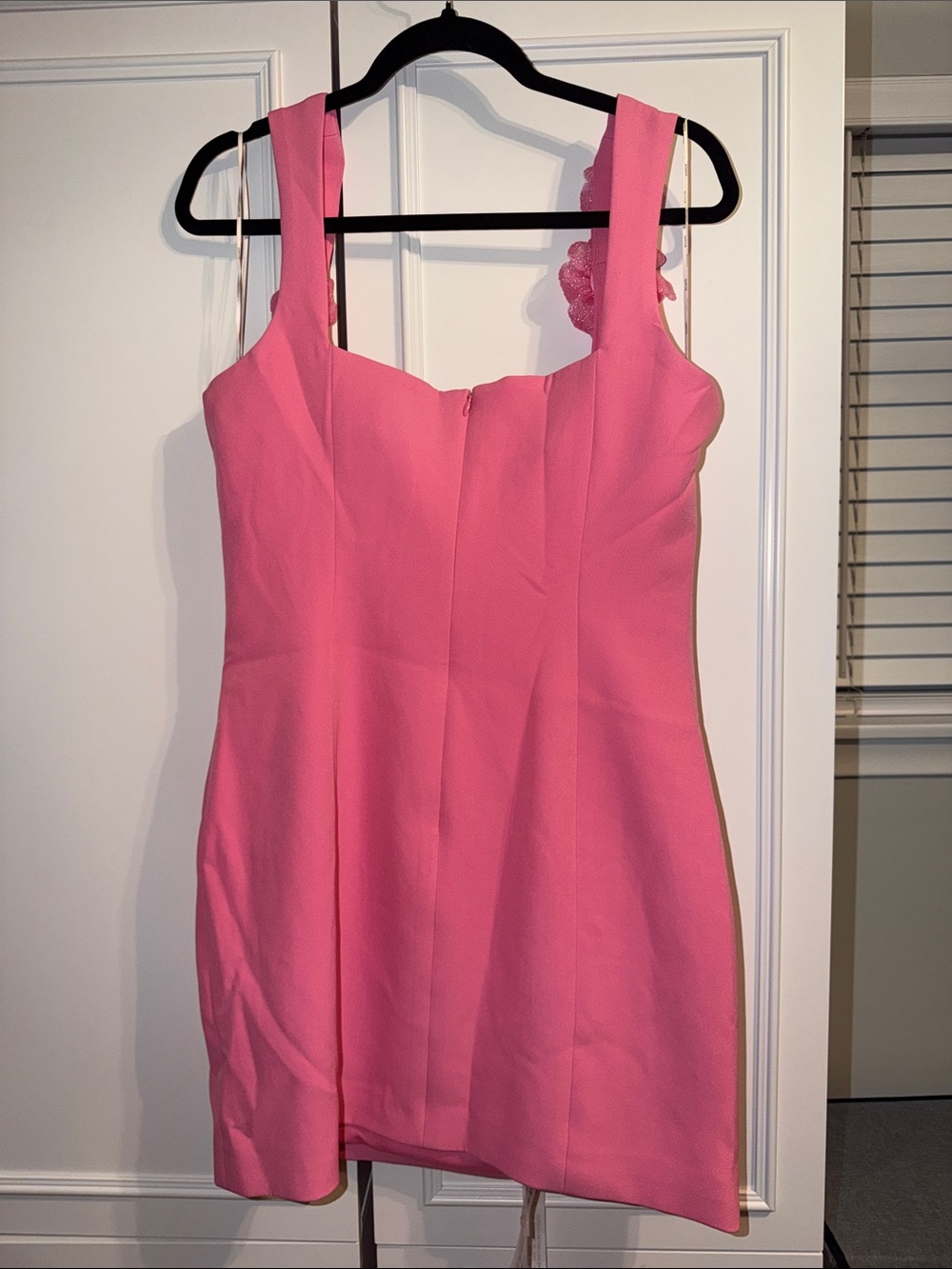 Elliatt Pink Mini Dress with Floral Appliqués- NWT - Picture 5 of 5